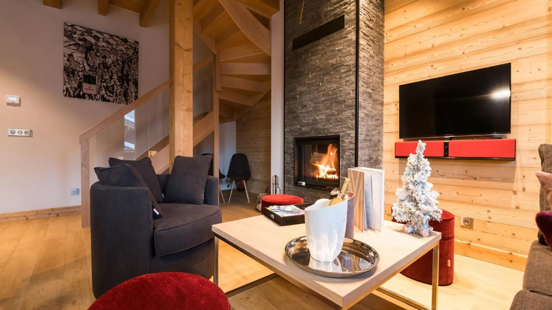Nice Chalet With Fireplace In Megeve Praz-sur-Arly